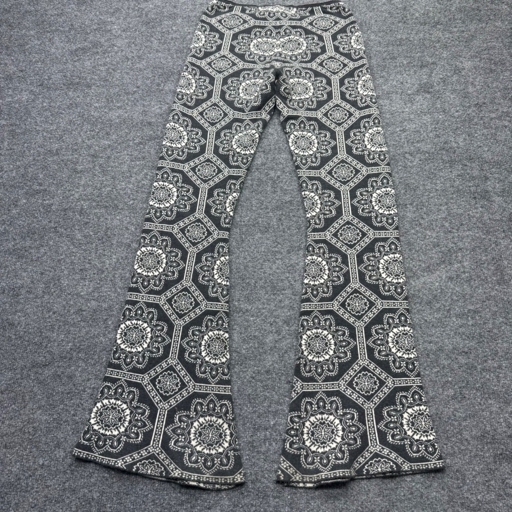 Odd Molly Womens Black White Geometric Mandala Knit Flare Bell Bottom Pants 2 - Picture 8 of 8
